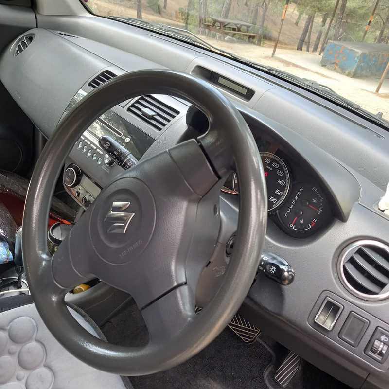 Suzuki Saloon 1,2L 2006