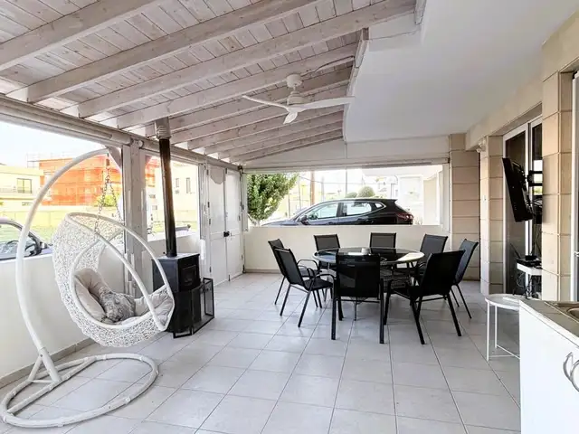 3-bedroom apartment for sale, Επαρχία Λάρνακας — Λιβάδια Λάρνακας