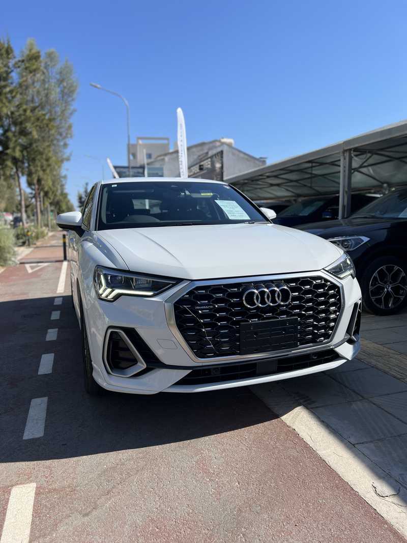 Audi Q3 2,0L 2022