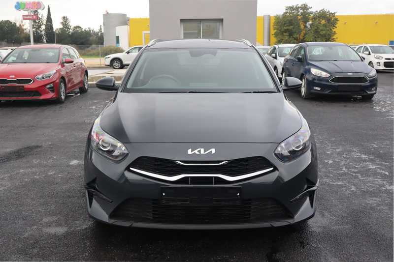 KIA Ceed 1,5L 2025