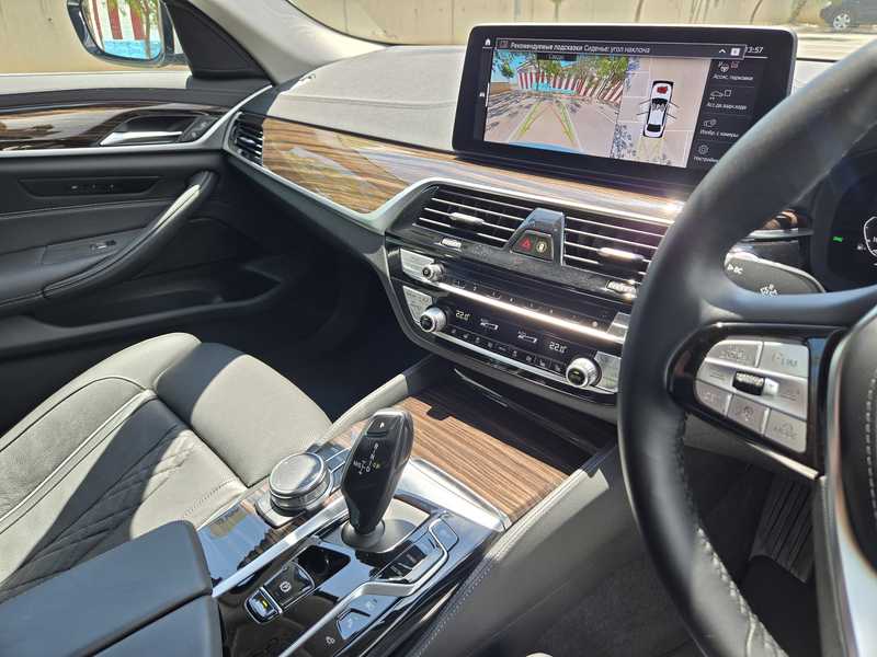 2021 BMW 5-Series 2,0L 2021 Cyprus