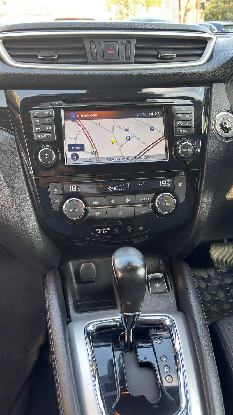 2015 Nissan Qashqai 1,6L 2015 Cyprus