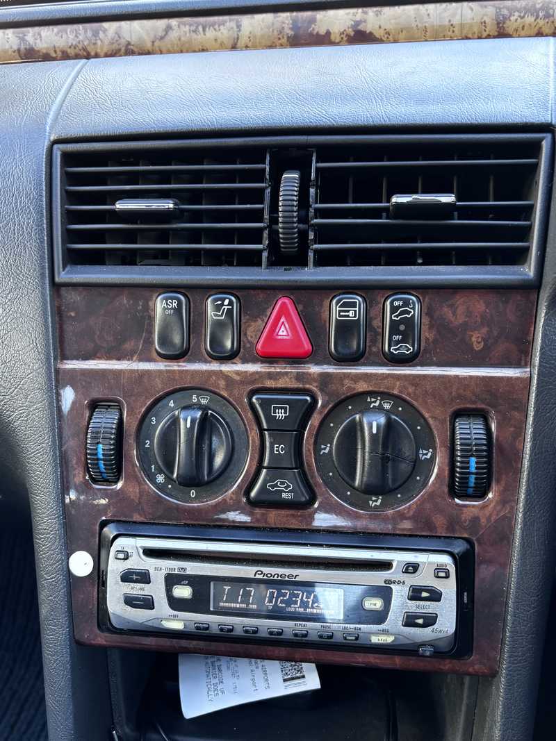1999 Mercedes-Benz C-Class 2,0L 1999 Cyprus