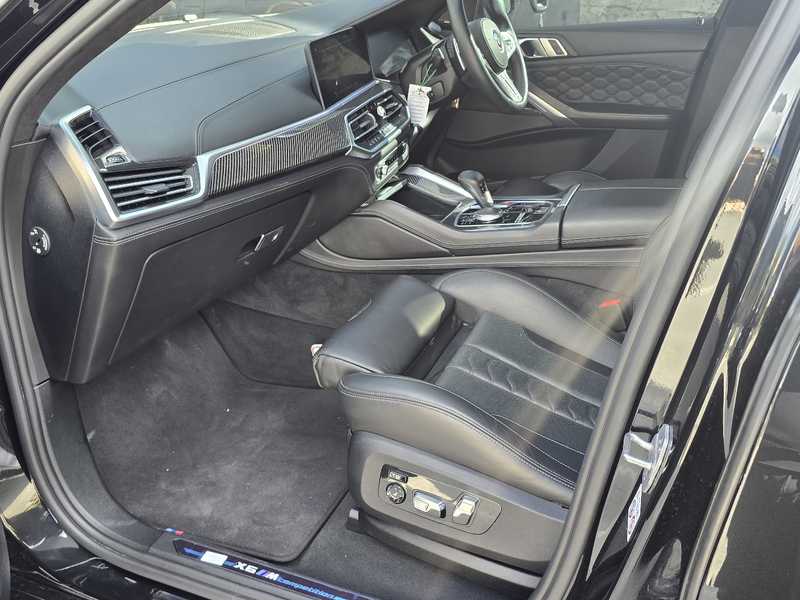 2023 BMW X6M 4,4L 2023 Cyprus