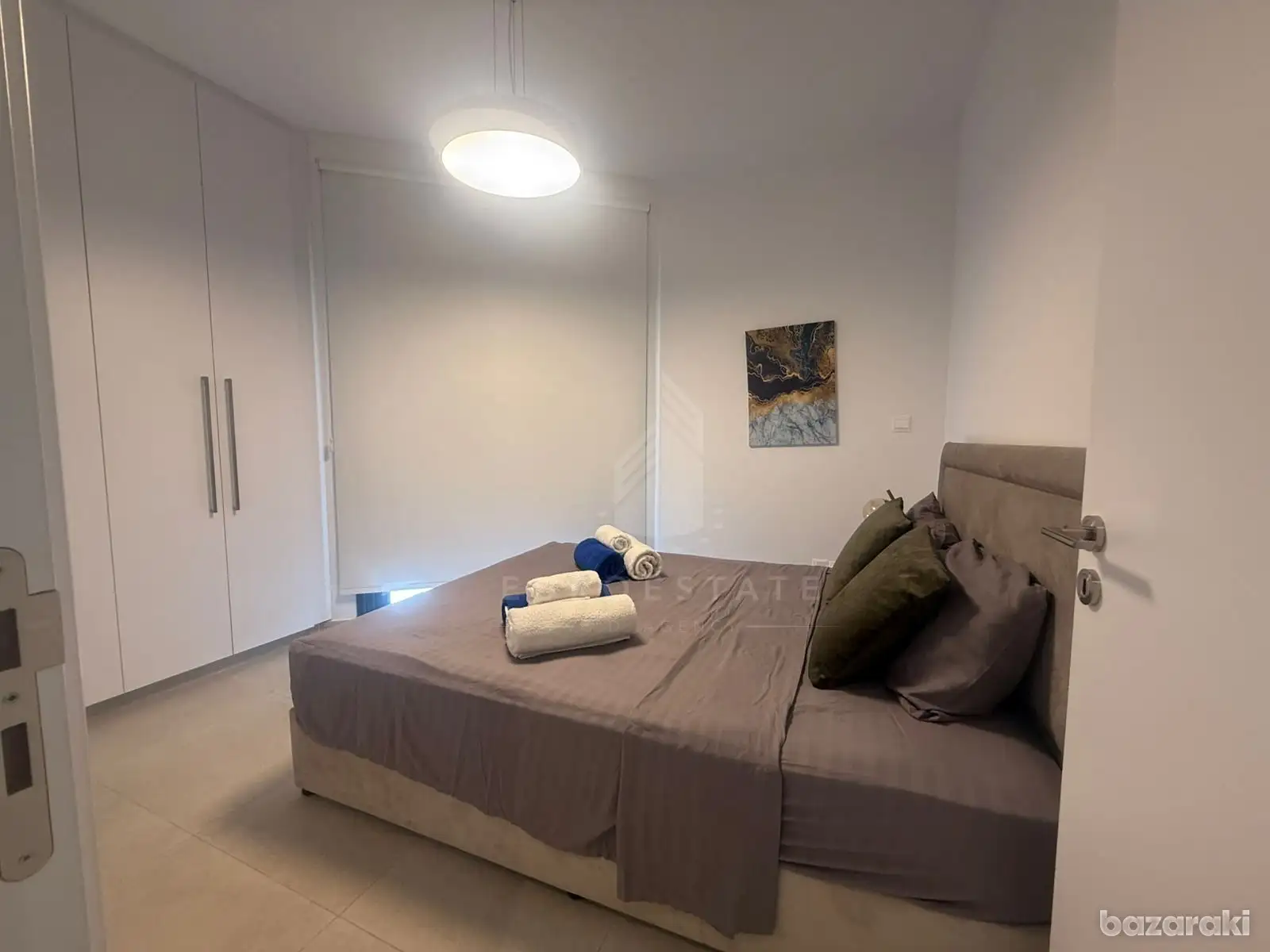 House, 3 bedrooms — 6