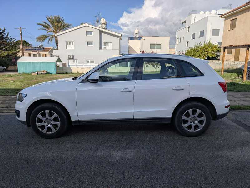 2011 Audi Q5 2,0L 2011 Cyprus