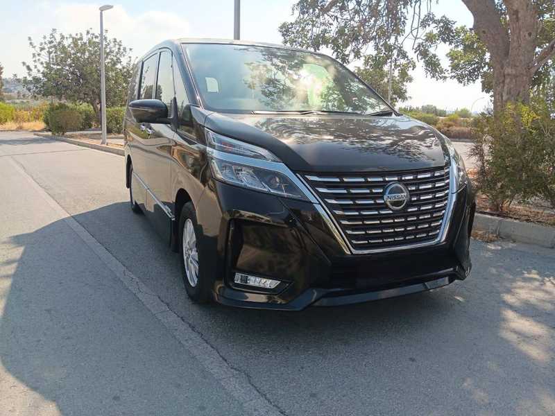 Nissan Serena 2,0L 2022