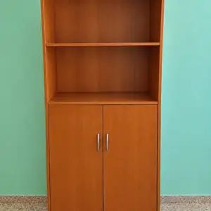 Μεταχειρισμένο ντουλάπι με ράφια / used storage cabinet with shelves, Επαρχία Λεμεσού — Λεμεσός - Λινόπετρα
