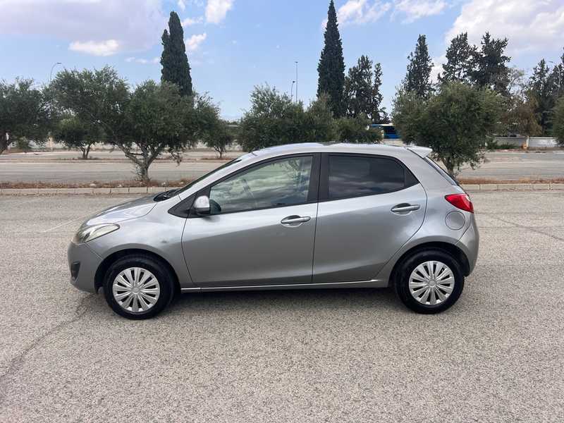 2013 Mazda Demio 1,3L 2013 Cyprus