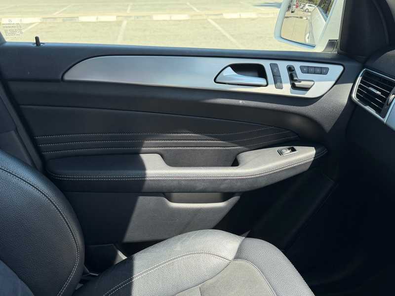 2015 Mercedes-Benz M-Class 2,2L 2015 Cyprus