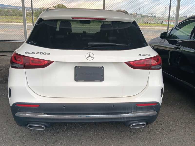 2021 Mercedes-Benz GLA-Class 2,0L 2021 Cyprus