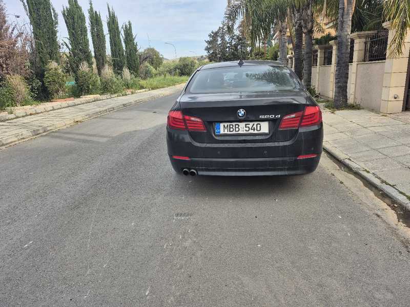BMW 5-Series 2,0L 2010