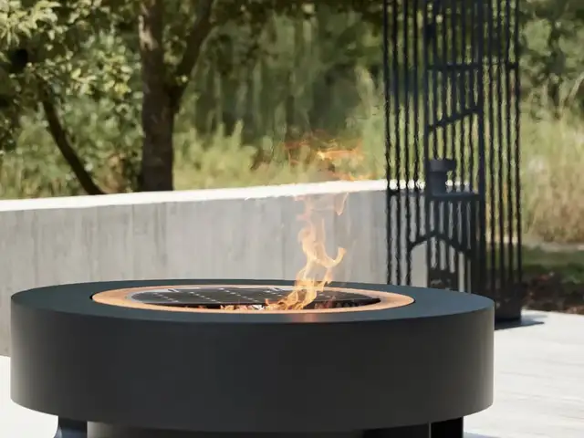 Modern outdoor fire pit, Limassol — Limassol - Agia Fyla