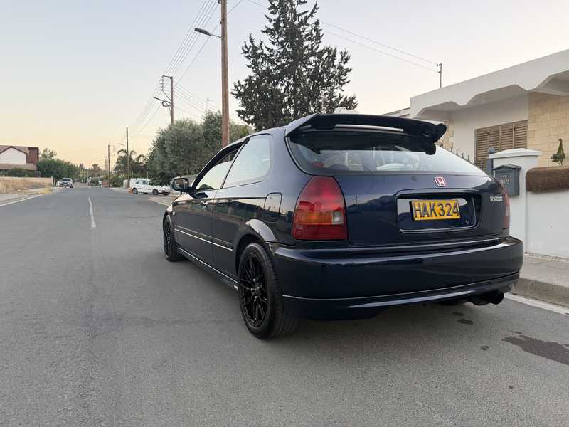1995 Honda Civic 1,8L 1995 Cyprus