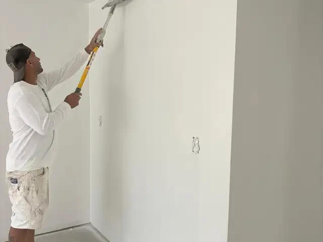 Acrylic painting and wall finishing services in paphos, Επαρχία Λεμεσού — Αγία Παρασκεύη