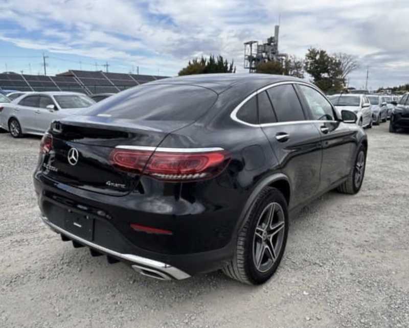 2021 Mercedes-Benz GLC-Class 2,0L 2021 Cyprus
