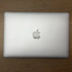 Apple macbook pro 13 retina late 2013 - i5 4gb 128gb ssd, Limassol — Germasogeia Tourist Area