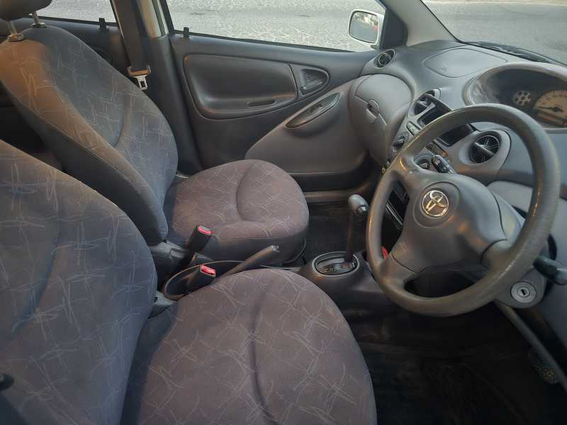 2003 Toyota Vitz 2003 Cyprus