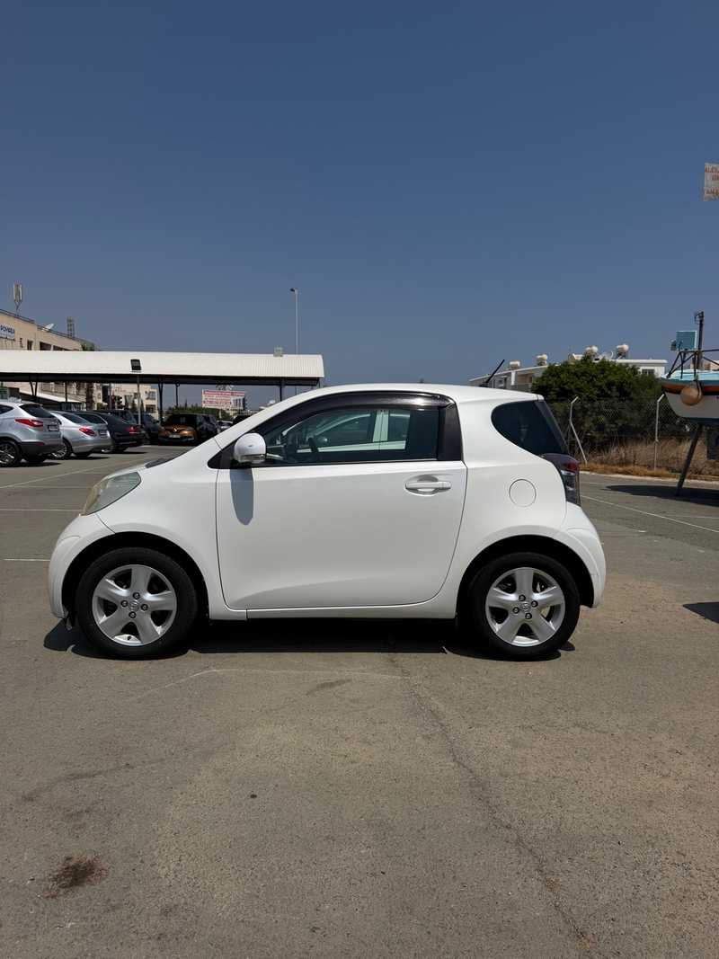 2009 Toyota IQ 1,0L 2009 Cyprus
