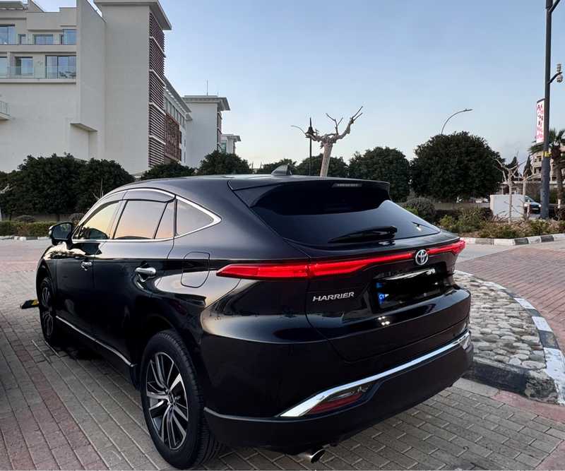 2021 Toyota Harrier 2,5L 2021 Cyprus