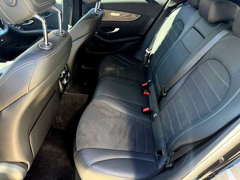2021 Mercedes-Benz GLC-Class 2,0L 2021 Cyprus