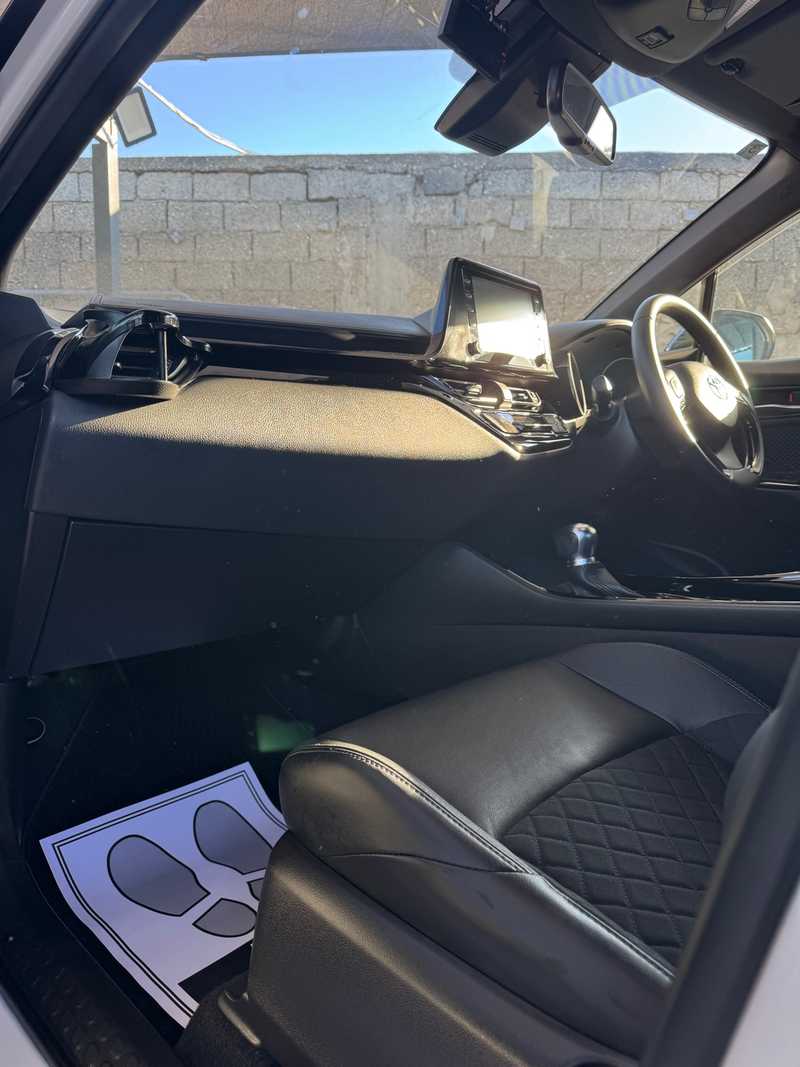 2022 Toyota C-HR 1,8L 2022 Cyprus