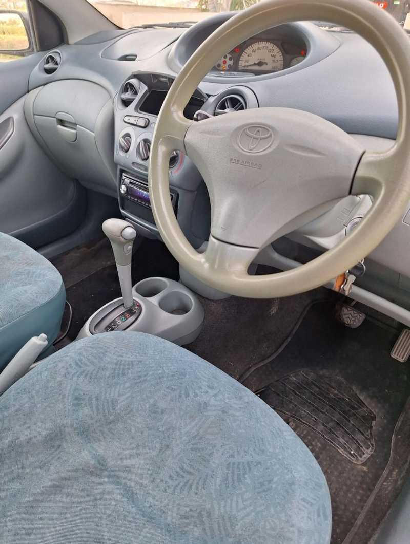 1999 Toyota Vitz 1,0L 1999 Cyprus