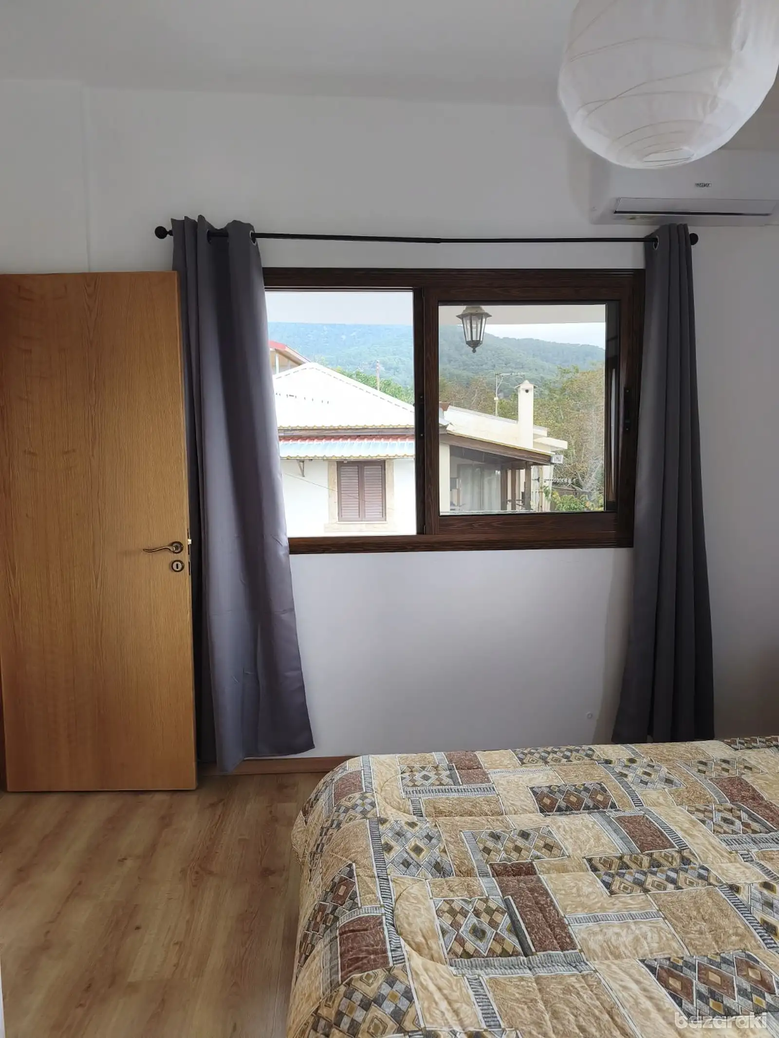 House, 3 bedrooms — 13