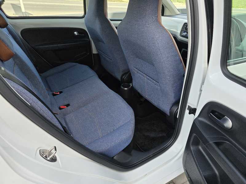 2016 Volkswagen UP 1,0L 2016 Cyprus