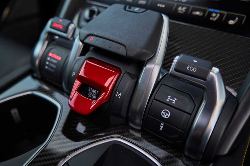 2023 Lamborghini Urus 4,0L 2023 Cyprus