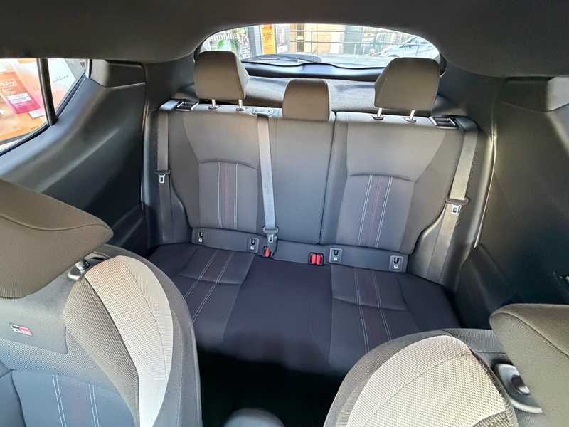 2021 Toyota C-HR 1,8L 2021 Cyprus