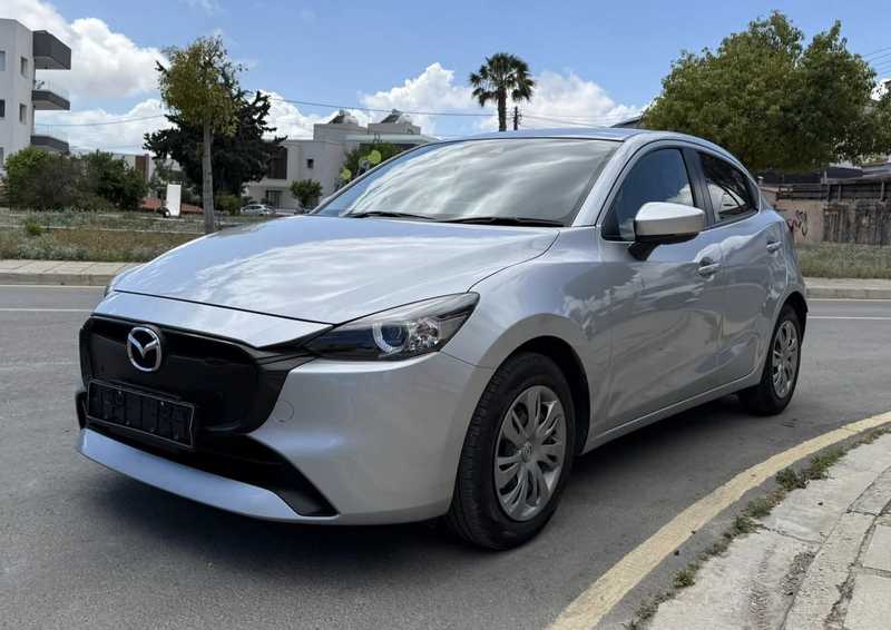 Mazda 2 1,5L 2024