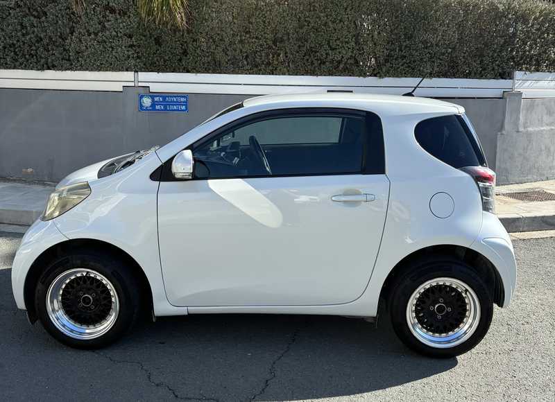 2009 Toyota IQ 1,0L 2009 Cyprus