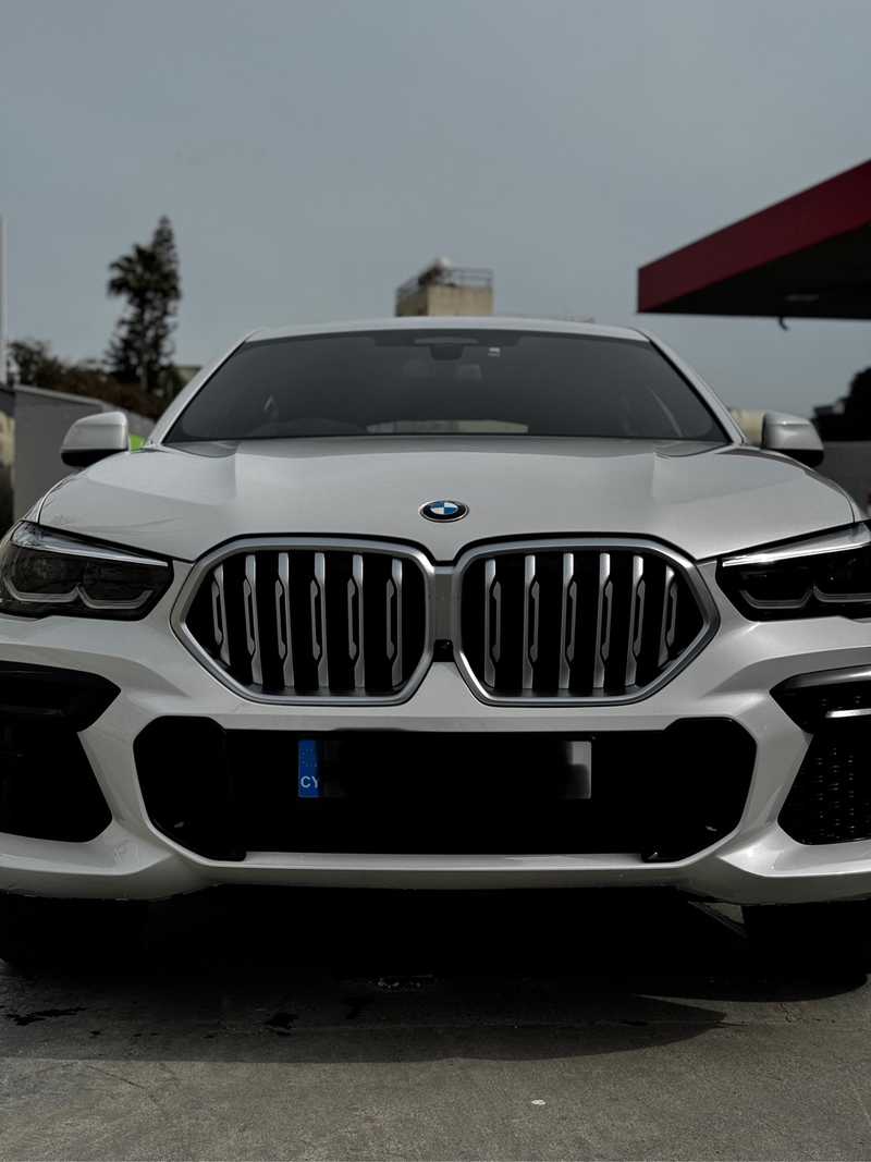 BMW X6 3,0L 2022