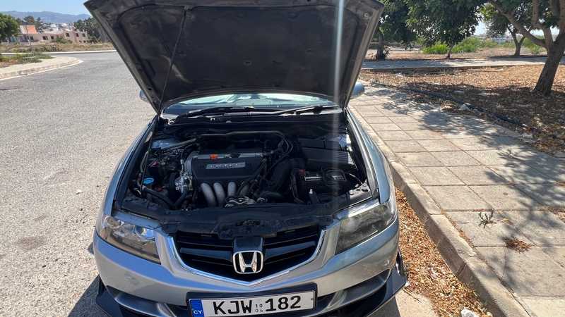 2004 Honda Accord 2,0L 2004 Cyprus