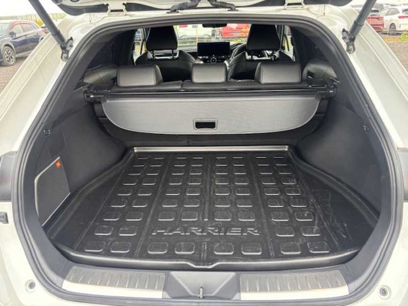 2024 Toyota Harrier 2,5L 2024 Cyprus