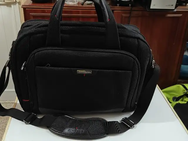 Samsonite pro Dlc, σχεδόν καινούριο, Larnaca — Larnaka - Kamares