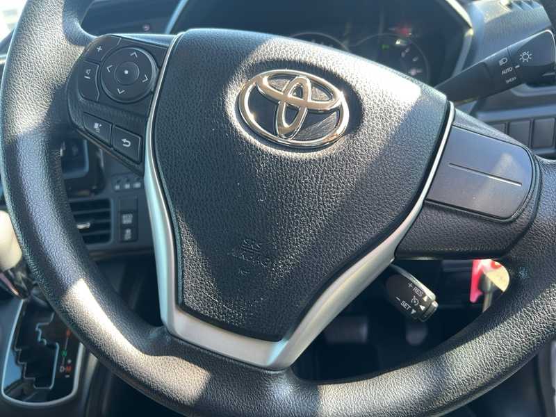 2021 Toyota Noah 2,0L 2021 Cyprus