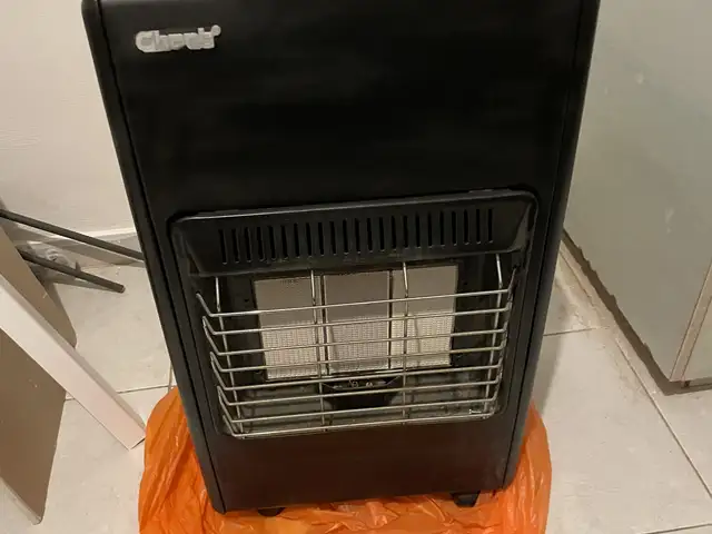 Gas heater, Επαρχία Λάρνακας — Λάρνακα - Φοινικούδες