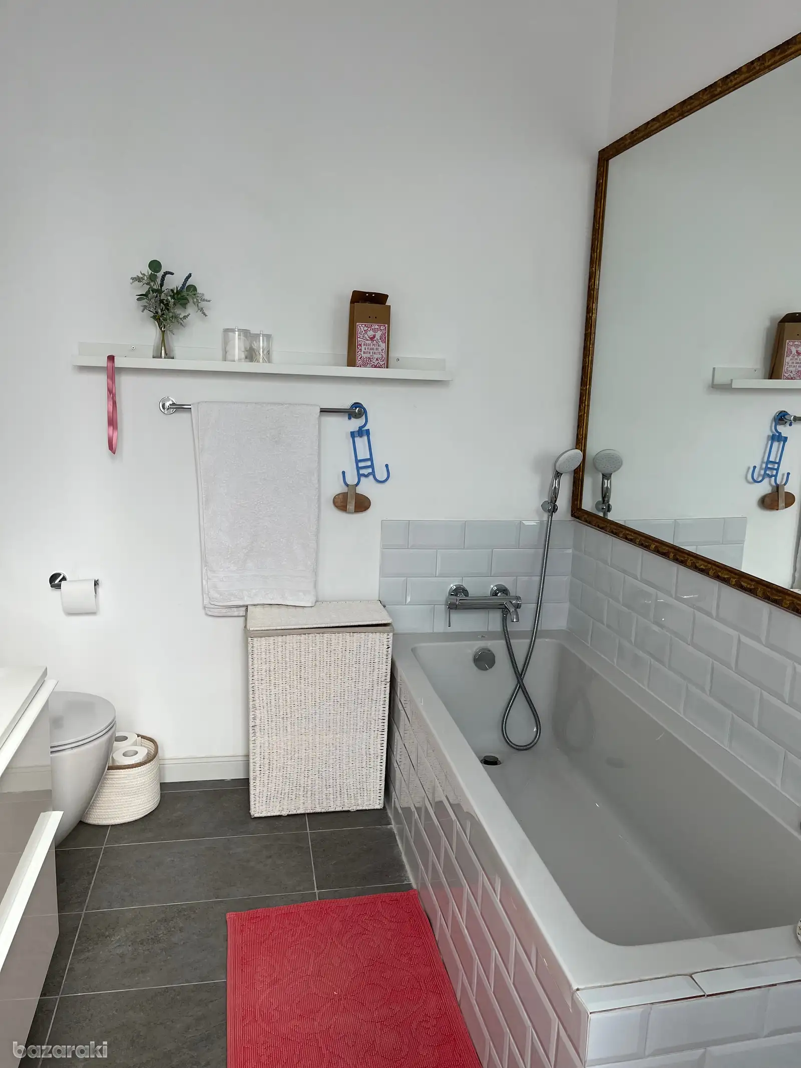 House, 3 bedrooms — 7