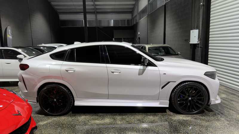 2021 BMW X6 3,0L 2021 Cyprus