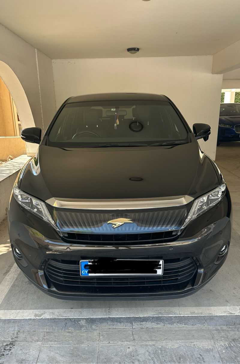 2017 Toyota Harrier 2,0L 2017 Cyprus