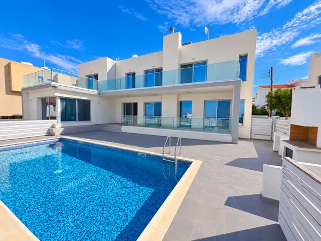 5-bedroom villa to rent, Paphos — Mesa Chorio