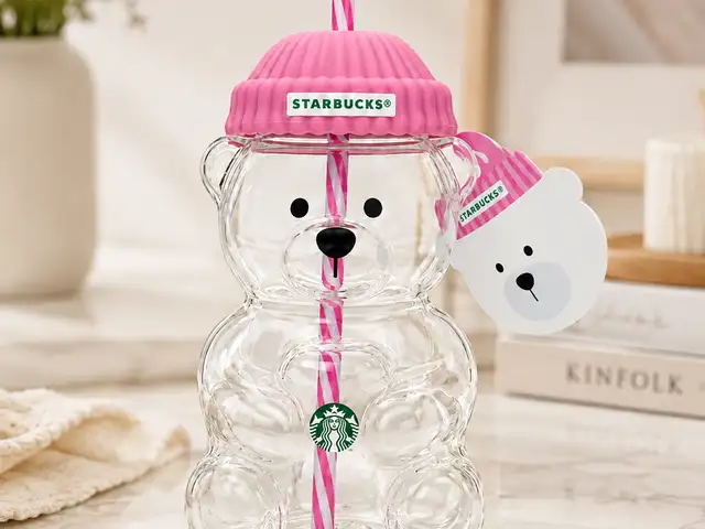 Starbucks 2026 barbie pink bearista glass cold cup korea exclusive, Limassol — Agios Athanasios