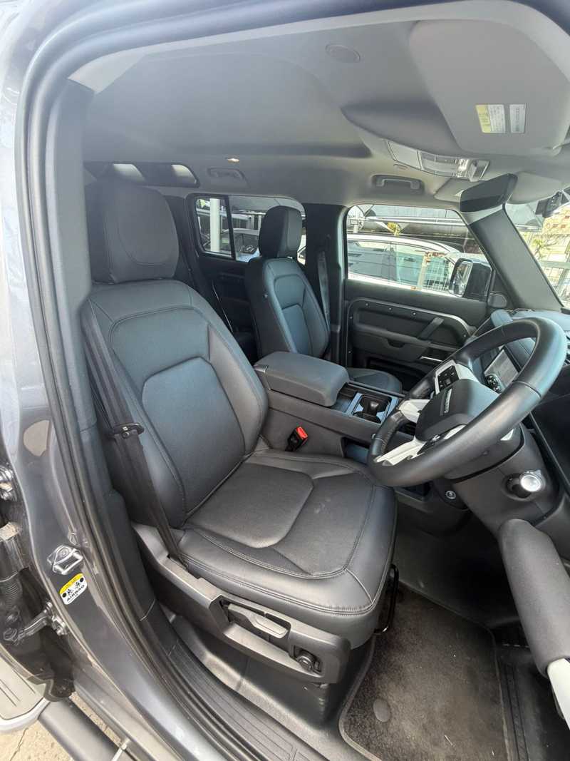 2023 Land Rover Defender 3,0L 2023 Cyprus