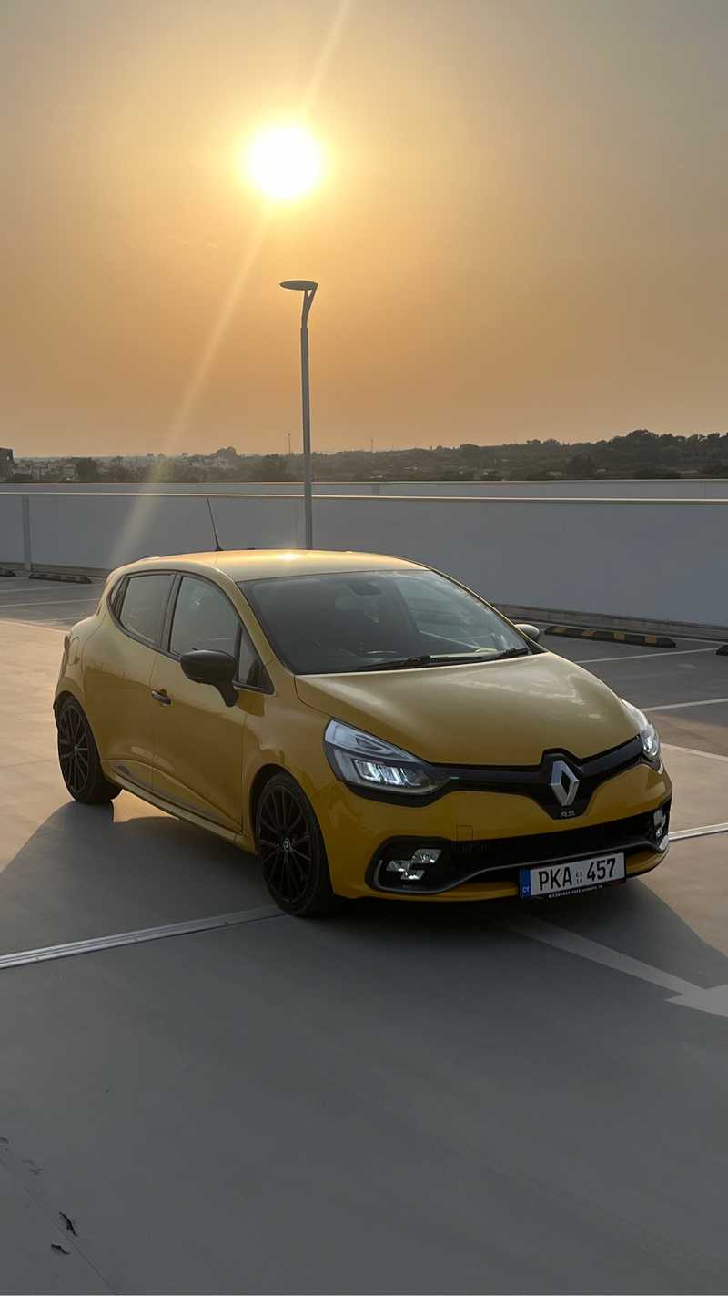2018 Renault Clio 1,6L 2018 Cyprus