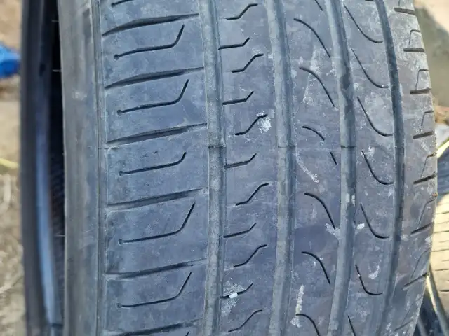 225/55/17 runflat in very good condition 4pcs set with installation year 2024, Επαρχία Λευκωσίας — Γέρι