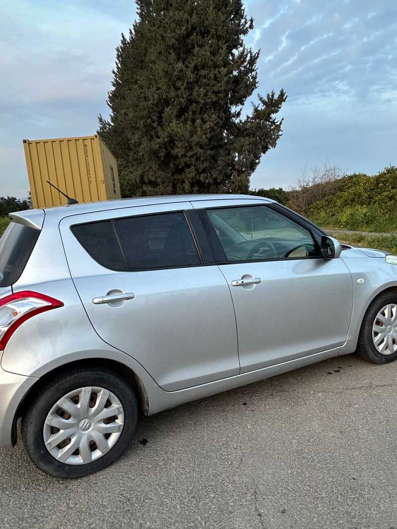 2013 Suzuki Swift 1,3L 2013 Cyprus