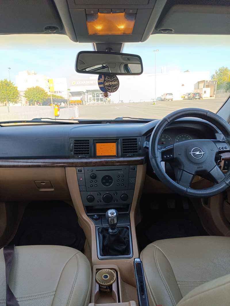 2003 Opel, Vauxhall Vectra 1,8L 2003 Cyprus