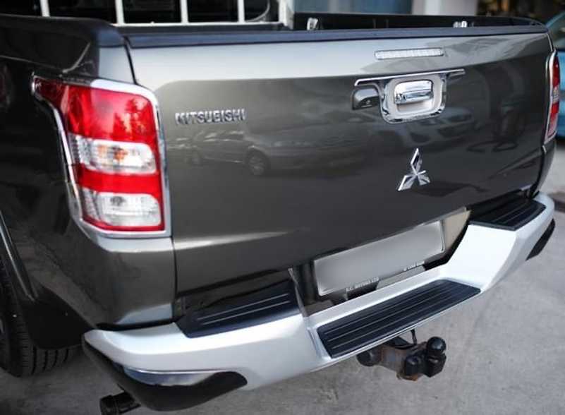 2015 Mitsubishi L200 2,4L 2015 Cyprus